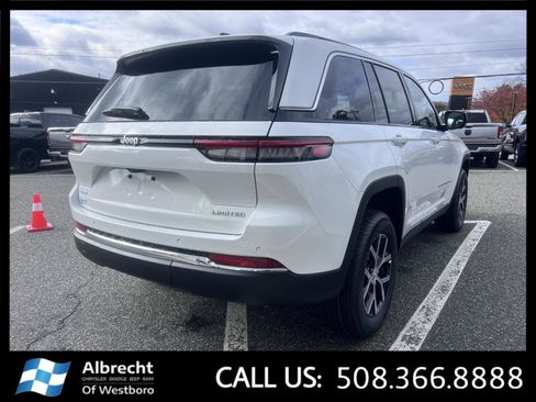 New 2025 Jeep Grand Cherokee Limited image 5