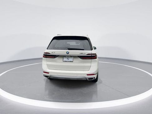 Used 2026 BMW X7 xDrive40i w/ Premium Package image 7