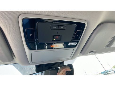 Certified 2024 Toyota Grand Highlander AWD image 24