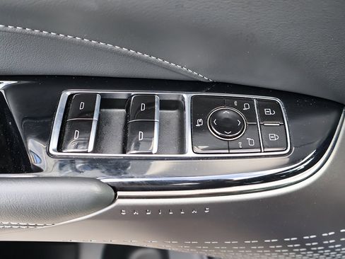 Used 2024 Cadillac Lyriq Tech w/ Driver Assist Package image 41