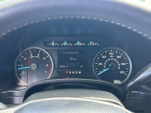 Used 2019 Ford F150 XLT w/ Equipment Group 302A Luxury RWD image 40