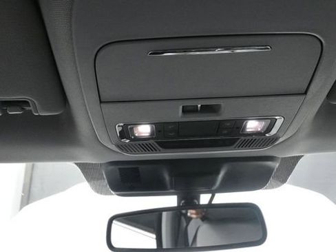 Used 2023 Ford F150 Lariat AWD/4WD image 19