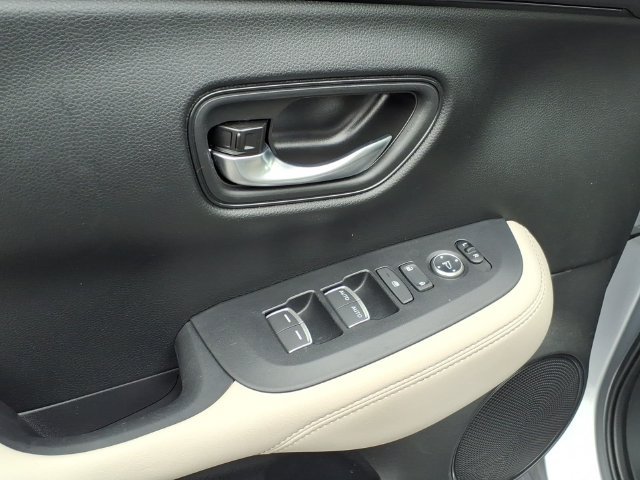 Used 2026 Honda HR-V EX-L image 14