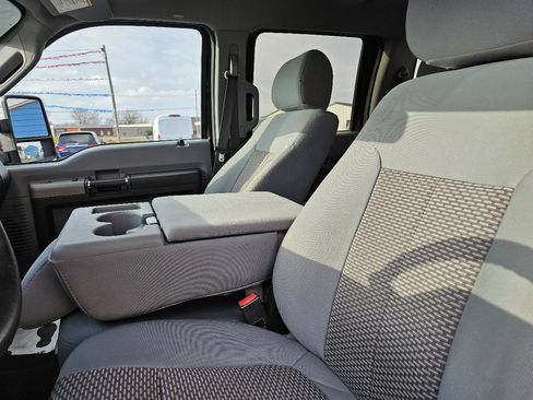 Used 2012 Ford F250 XLT w/ XLT Premium Pkg image 7