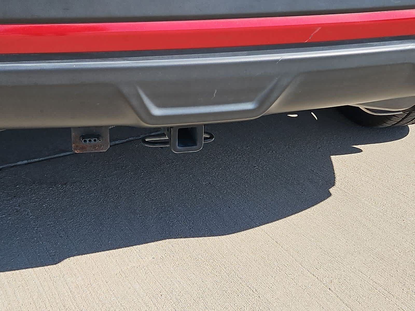 Used 2019 Nissan Kicks SR w/ SR Premium Package FWD image 33