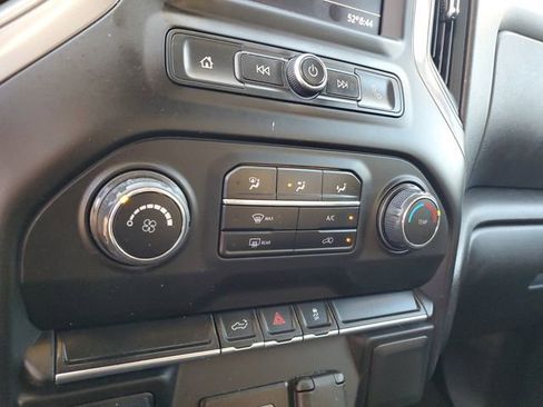 Used 2022 Chevrolet Silverado 2500 Custom w/ Custom Convenience Package image 24