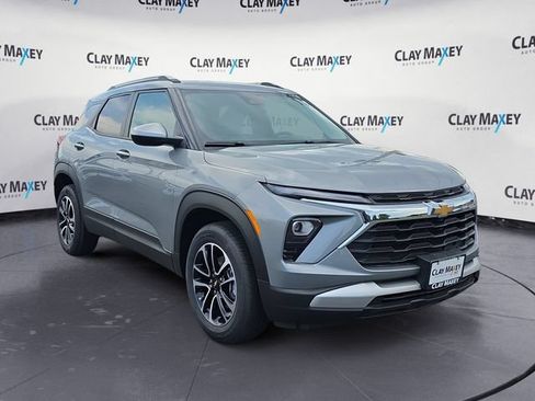 New 2026 Chevrolet TrailBlazer LT w/ Convenience Package AWD/4WD image 7