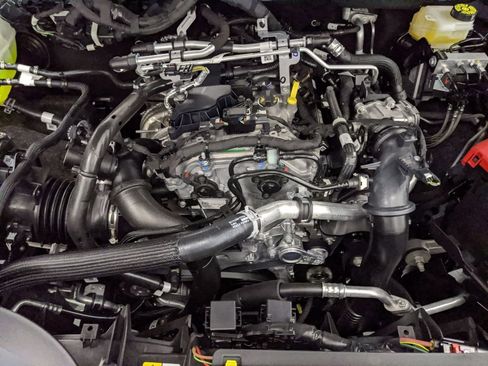 New 2025 Ford Ranger XLT w/ Equipment Group 301A High image 27