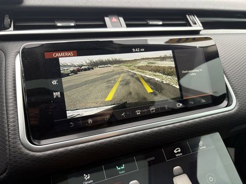 Used 2020 Land Rover Range Rover Velar S image 52