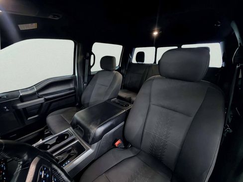 Used 2018 Ford F150 XLT w/ Equipment Group 302A Luxury AWD/4WD image 19