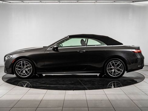 Used 2023 Mercedes-Benz E 450 4MATIC Cabriolet image 12