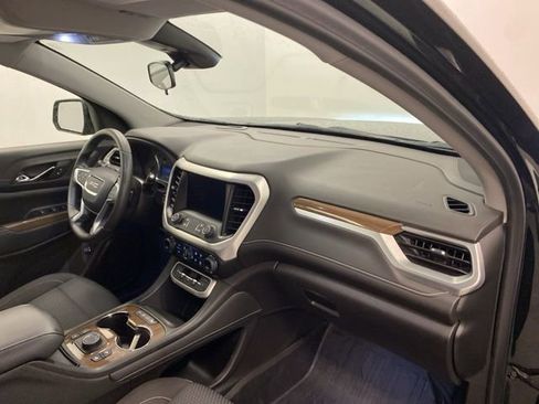 Used 2023 GMC Acadia SLE w/ Driver Convenience Package image 24