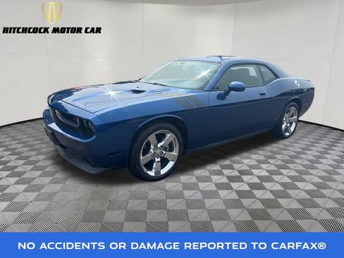Used 2009 Dodge Challenger R/T RWD image 1