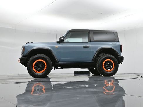 Certified 2022 Ford Bronco Badlands image 8