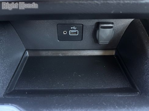 Used 2024 Nissan Altima 2.5 S image 29