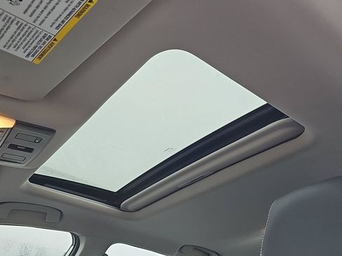 Used 2023 Nissan Altima 2.5 SL AWD/4WD image 15