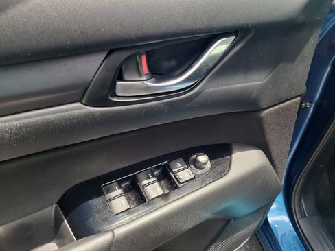 Used 2018 MAZDA CX-5 Sport FWD image 17