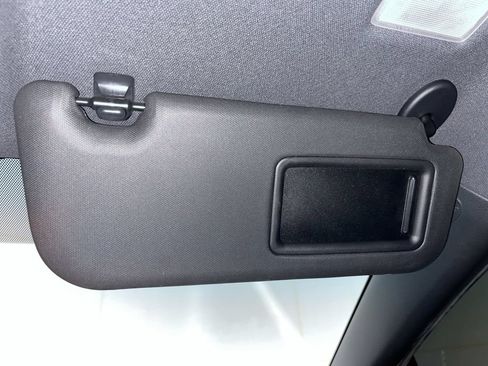 Used 2021 Toyota Corolla SE FWD image 73