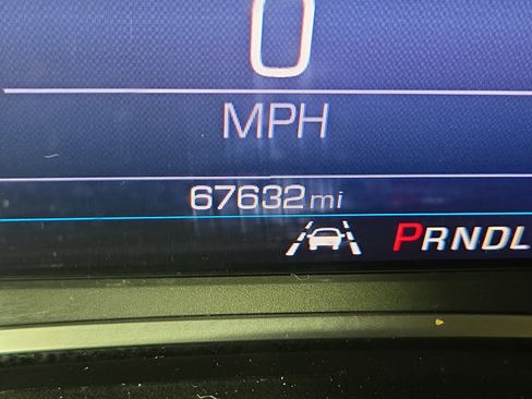 Certified 2020 Chevrolet Equinox LT w/ Driver Convenience Package image 18