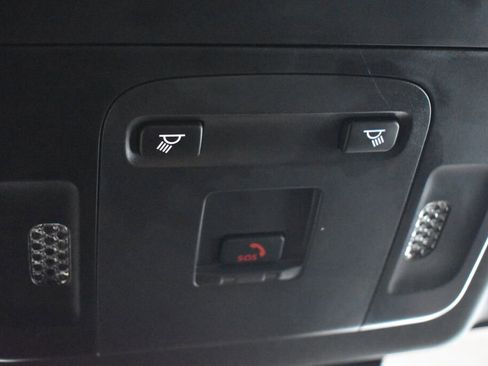 Certified 2025 Toyota Camry SE image 16