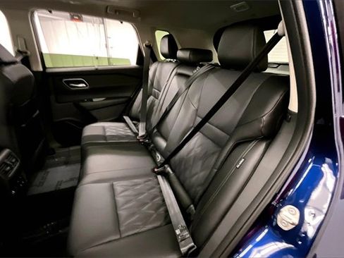 New 2026 Nissan Rogue Platinum w/ Platinum Premium Package image 10