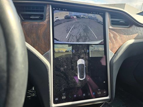 Used 2019 Tesla Model S Standard Range image 30