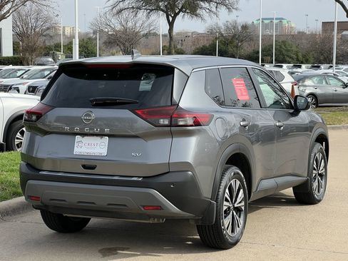 Certified 2023 Nissan Rogue SV image 4