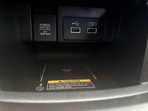 Used 2021 Honda Accord Touring image 18