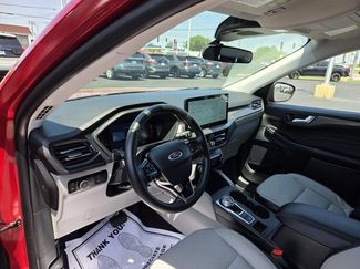 Certified 2026 Ford Escape SE FWD video 2
