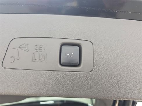 Certified 2021 Lincoln Corsair Reserve w/ Elements Package image 33