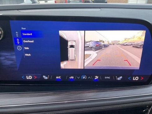 Used 2025 Chevrolet Tahoe Z71 image 17