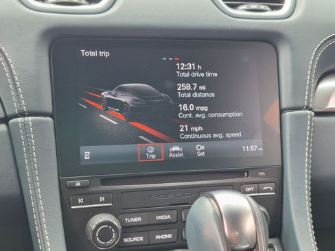 Certified 2022 Porsche 718 Cayman GTS RWD image 17