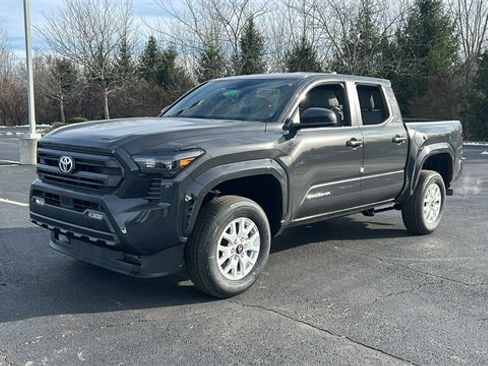 New 2026 Toyota Tacoma SR5 image 2