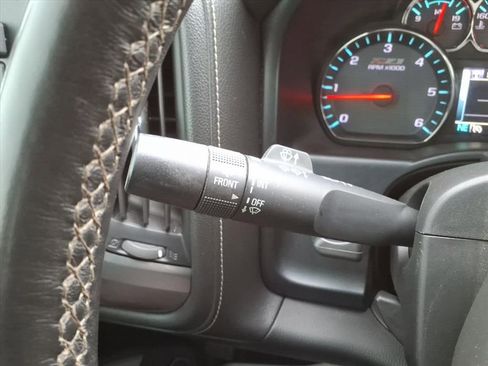 Used 2015 Chevrolet Silverado 3500 LTZ w/ LTZ Plus Package image 32