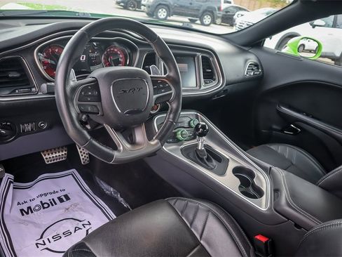Used 2015 Dodge Challenger SRT Hellcat image 8