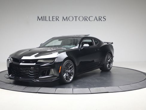 Used 2023 Chevrolet Camaro ZL1 RWD image 1