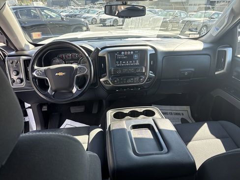 Used 2018 Chevrolet Silverado 1500 LT w/ All Star Edition image 14
