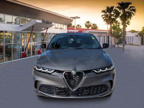 Used 2024 Alfa Romeo Tonale Ti w/ Active Assist Package AWD/4WD image 8