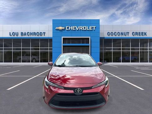Used 2024 Toyota Corolla LE FWD image 3