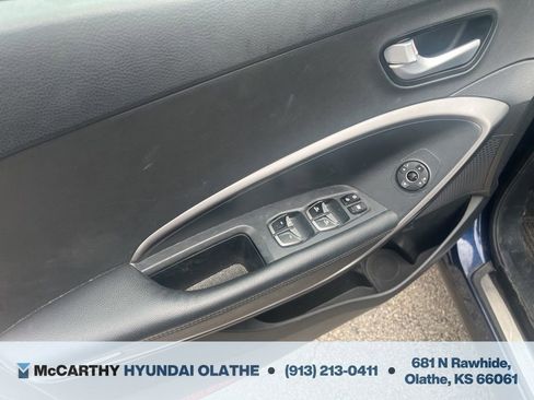 Used 2017 Hyundai Santa Fe Sport 2.0T image 6