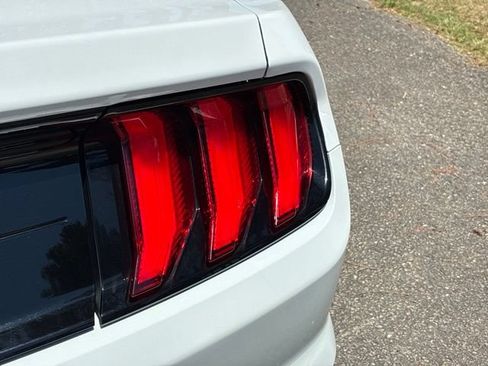 Used 2020 Ford Mustang GT Premium w/ GT Performance Package RWD image 14