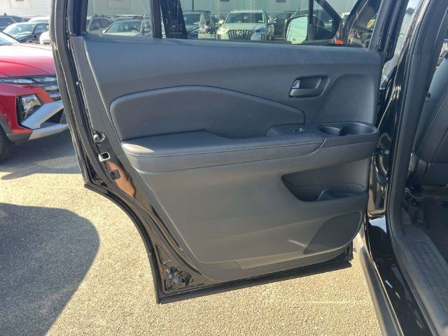 Used 2023 Honda Passport EX-L image 15