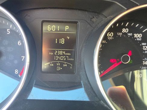 Used 2017 Volkswagen Jetta S w/ Jetta S Cold Weather Package FWD image 38