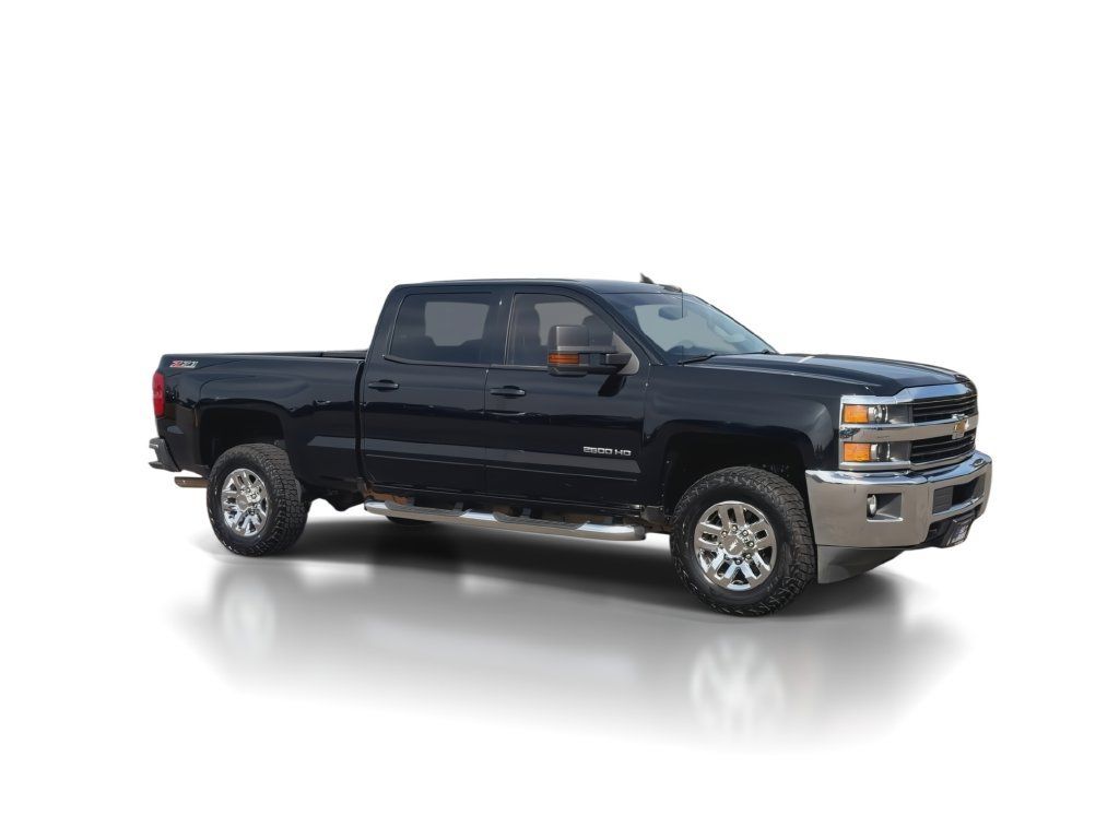 Used 2016 Chevrolet Silverado 2500 LT w/ LT Convenience Package AWD/4WD image 2
