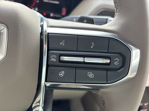 New 2026 GMC Yukon Denali w/ Sun & Power Step Package image 33