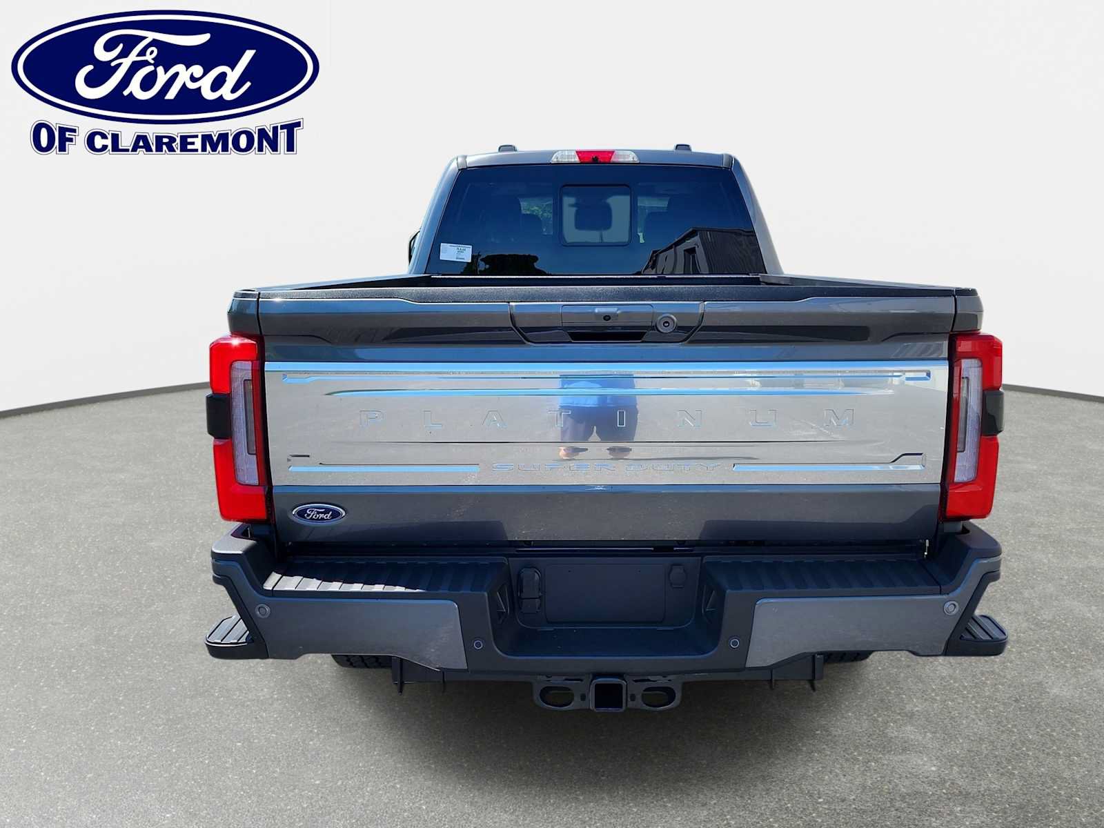 New 2026 Ford F250 Platinum w/ Platinum Plus Package AWD/4WD image 17