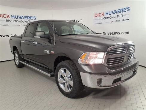 Used 2017 RAM 1500 Big Horn image 3