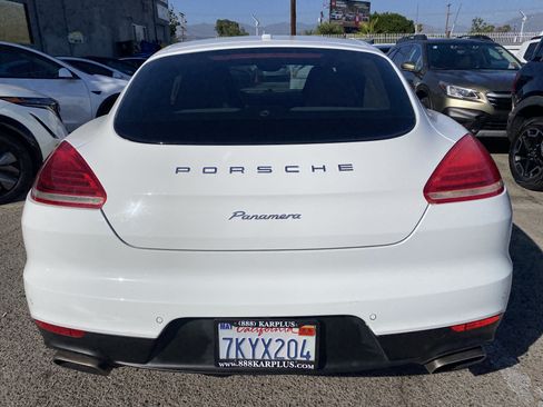 Used 2014 Porsche Panamera image 9
