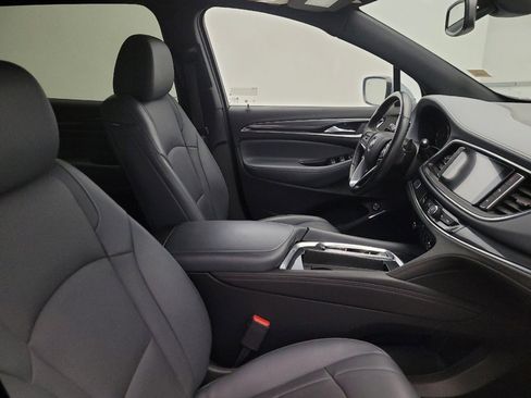 Used 2023 Buick Enclave Essence w/ Experience Buick Package FWD image 21