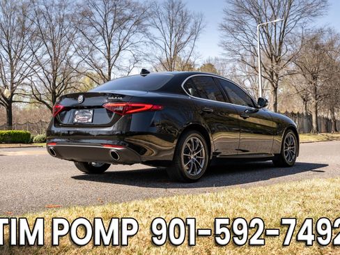 Used 2020 Alfa Romeo Giulia Sprint w/ Cold Weather Package AWD/4WD image 5